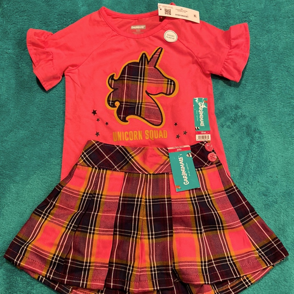 New - Pink/Purple Plaid Skirt Set w/Unicorn - Too Cute